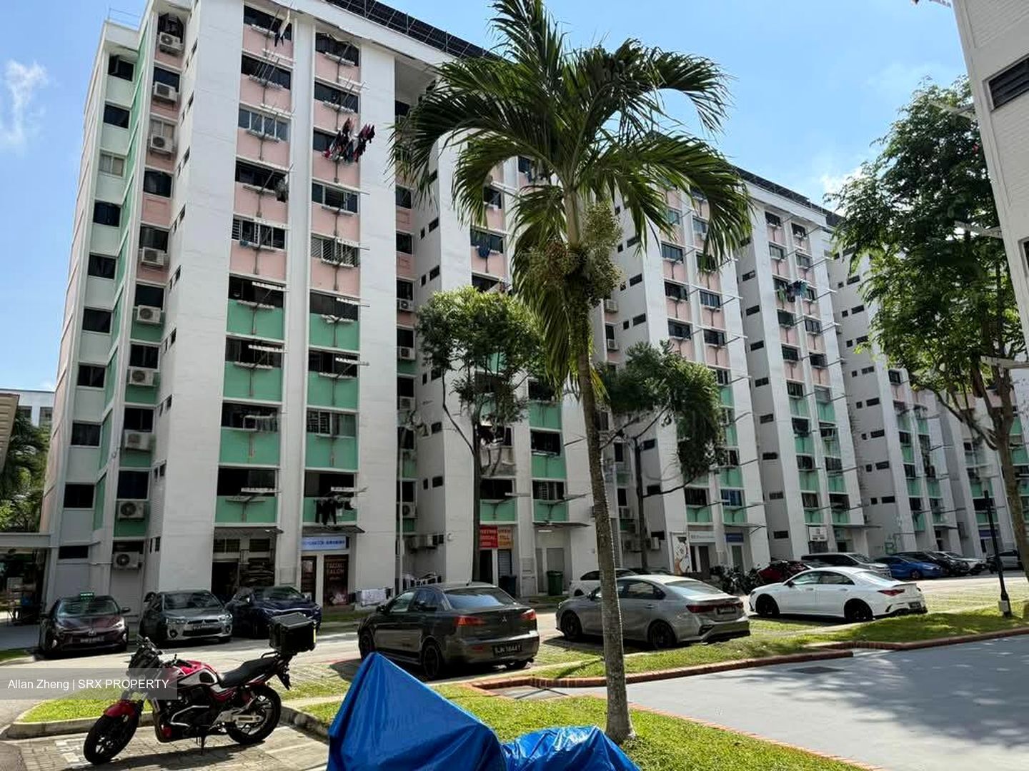 Hong Kah Ville (D22), Shop House #568000531